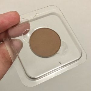 🆕 Anastasia Beverly Hills Eyeshadow- Warm Taupe *NEVER USED*